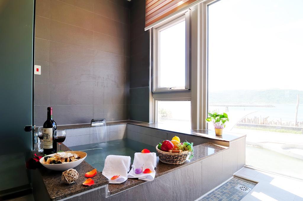 Jinshan Sakura Bay Hot Spring Hotel Esterno foto